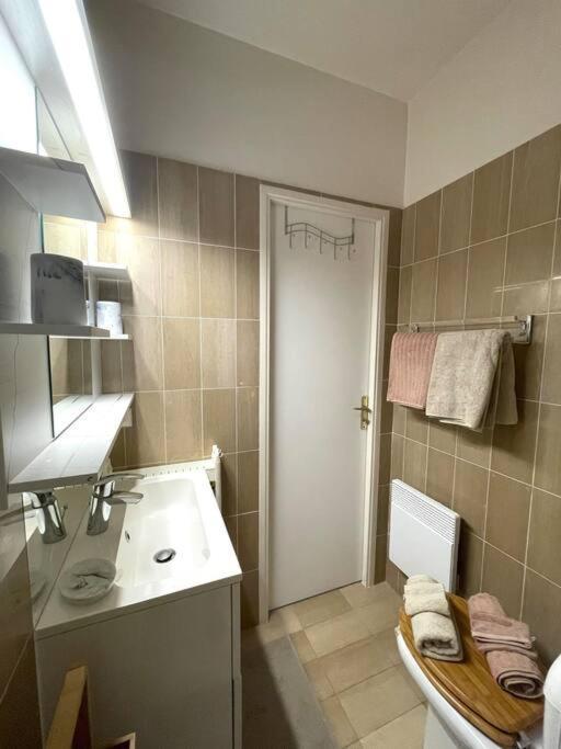Apartment Port Marina - Parking Prive, Climatise Au Ducal Villeneuve-Loubet