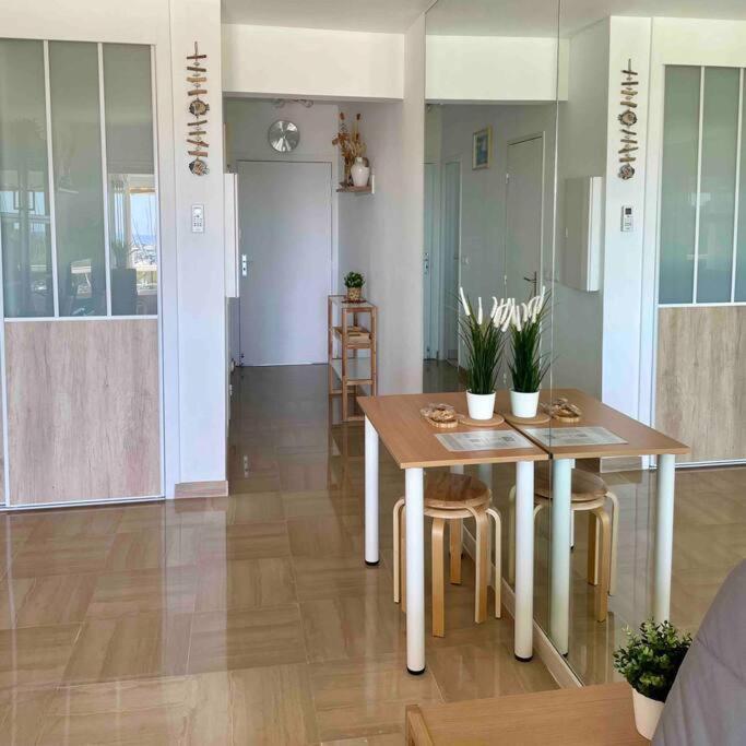 Port Marina - Parking Prive, Climatise Au Ducal Apartment Villeneuve-Loubet