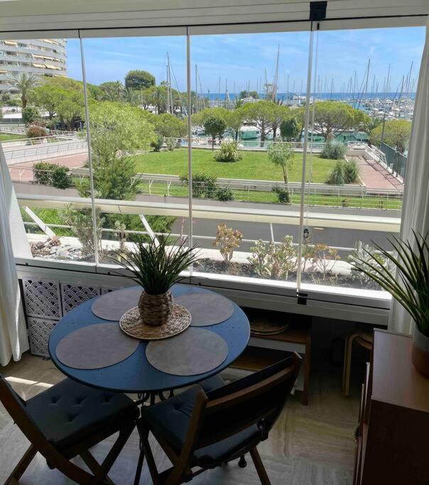 Apartment Port Marina - Parking Prive, Climatise Au Ducal *